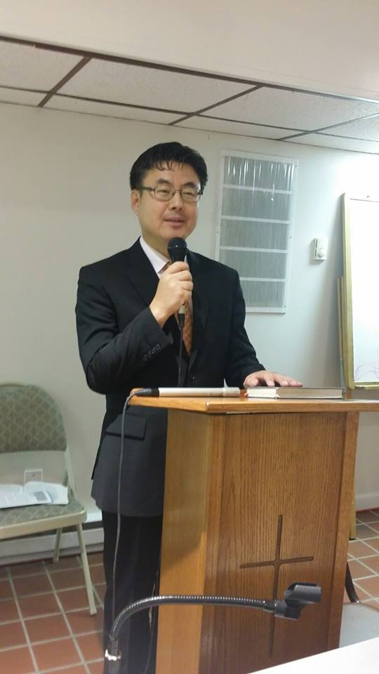 보스턴교회설교사진.jpg